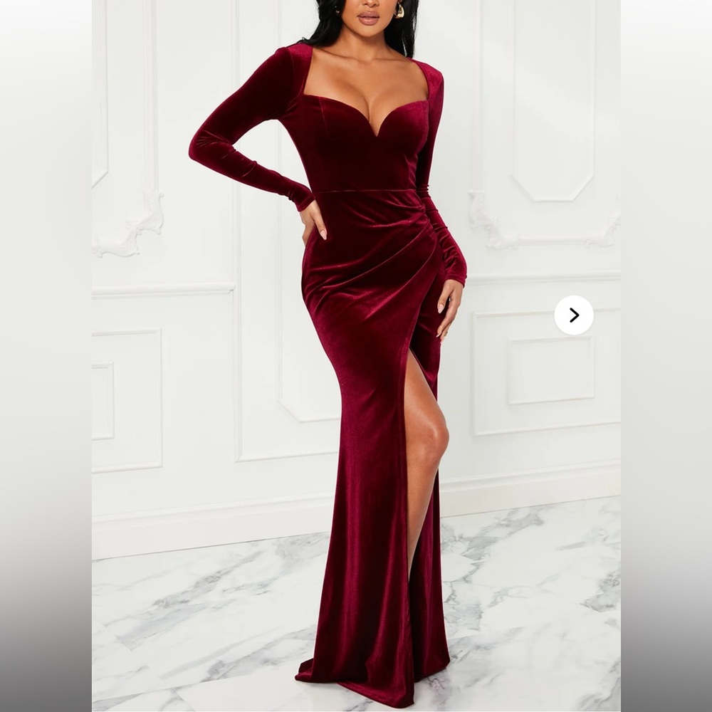 Fashion Nova Burgundy Long Sleeve Dress